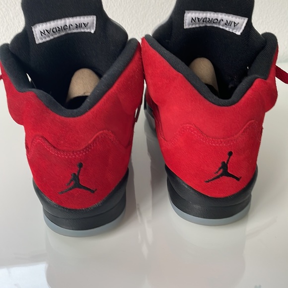 Air Jordan 5 Retro - Picture 4 of 8